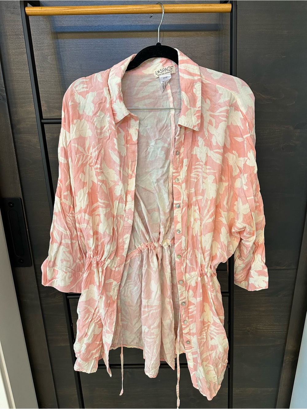 l*space Pink & White Floral Button-Front Drawstring Shirt